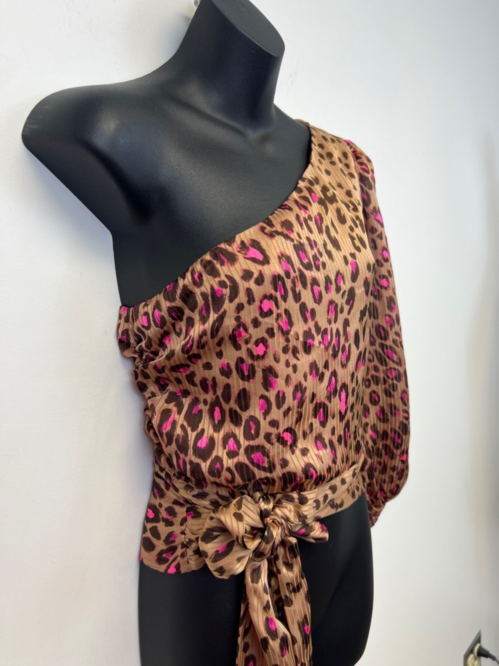 Express Women's Brown Pink One Shoulder Dressy New With Tags Blouse Size Small - Picture 5 of 11